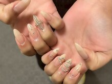 サロン デ ヤンス(SALON DE YANSU)/