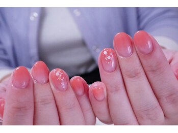 プチリリィ(Petit Lily)/ジューシーグラデーションネイル