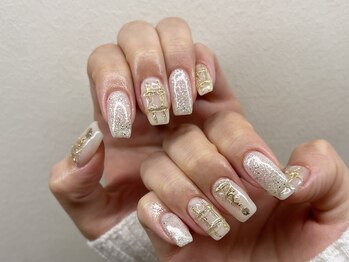 ジュイール ネイル 千葉店(Jouir nail)/ホワイト×ゴールドでクリスマス