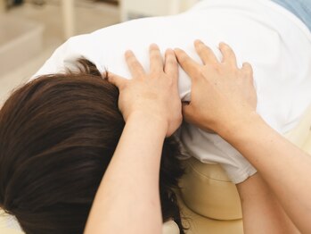 小坂井接骨院の写真/お体の歪み、姿勢が気になる方に★トムソンベットで骨盤矯正！骨格・姿勢矯正プラン¥3500～