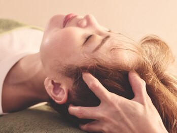 リラクゼーション穏穏 のんのん 新大阪 西中島南方の写真/アロマ全身+ヘッドスパのセットが大人気◎自律神経が整う深い癒し*心身を解放しぐっすり眠れる身体へ…*