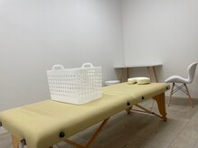 整体院 ヒマワリ(himawari)/広いスペースで整体施術