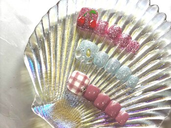 アルティノ ネイル ガーデン(altino nail garden)の写真/足先から魅せる華やかなネイル♪トレンドや季節に合わせたデザインをご提案いたします◎国分寺駅徒歩１分★