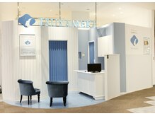 ツヤメキ イオンタウン四日市泊店(TSUYAMEKI)の雰囲気(イオンタウン四日市泊店2階。英会話教室の向かいにあります。)