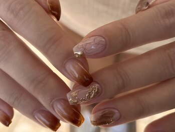 モルト(molt)の写真/【何度来てもオフ無料】高技術×スピード×通いやすい値段でニュアンスネイルを＊サンプル多数ご用意◎