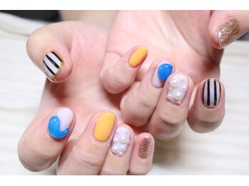 ディーエムジーネイル(DMG nail)/ポップデザイン