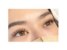 アドアー(Adore.CA)の雰囲気（ブラウンカラーマツエク　#くすみカラー　カラーが充実）