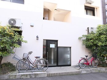 アイラッシュサロン ミリミリ(milimili)/入り口