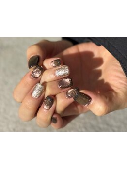 ショートネイルデザインが豊富