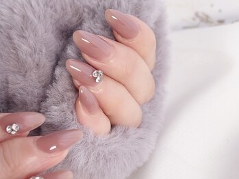 カリア ネイル(CaLIA+NAIL)の写真/オフィスでもOKな大人シンプルネイルは当店にお任せ！上品でシンプルなカラーやデザイン豊富にご用意◎