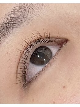 トキ(Toki)/ミルクベージュ×レッド