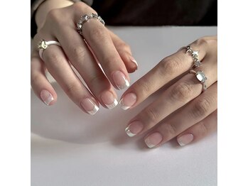 クイーンズビューティーサロン 新宿本店(Queen's beauty salon)/ケア込みガラスフレンチ