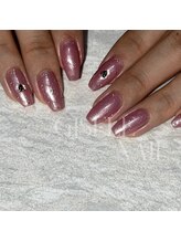 ジゼルネイル(Gisele Nail)/4本アート