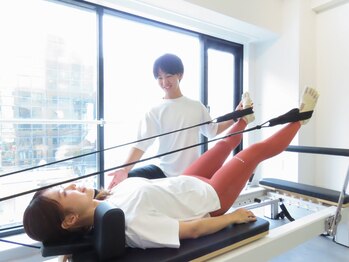 ウェルフィット 北18条店(Welfit)の写真/【痛みや不調のある方も効果◎】ピラティス+整体で「整えてから動かす」健康的なキレイづくりまでサポート!