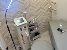 ビジリンヌ/骨盤矯正　姿勢改善