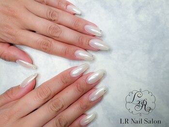 エルアールネイルサロン 梅田本店(LR)/梅田/ネイル《19000円》