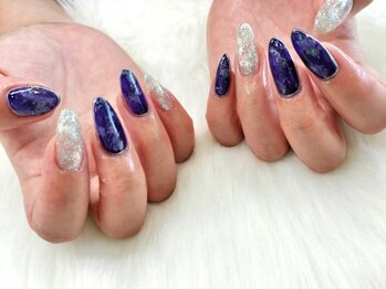 はあとねいる 津店の写真/【津新町駅】ネイル初心者さん大歓迎★シンプル～トレンド・季節に合わせたデザインまで豊富にご用意◎