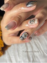 バーズ(Birds)/LIVEネイル