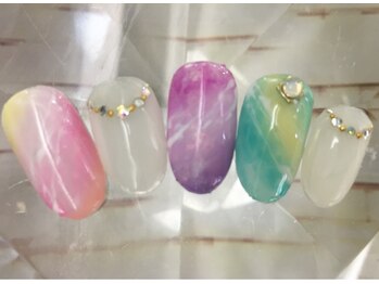 ラリュールネイル(L'Allure nail)/冬から春キャンドルネイル¥8200