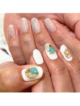 ミュリエル(MURIEL)/アシンメトリーデザイン