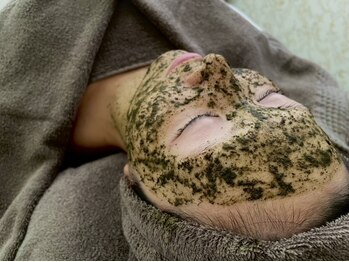 ルナージュ 三田店(LUNARLE)の写真/REVI陶肌トリートメントでお悩みを根本改善☆お肌の状態・お悩みに合わせてメニューをご提案いたします◎