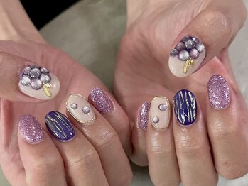 ドット シー 神戸三宮(dot c)/ぶどうネイル♪