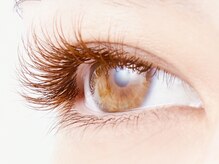■マツエクが取れやすい方に■こだわりマツエクなら自社製ふんわりフラットラッシュ×持続力重視の専門技術