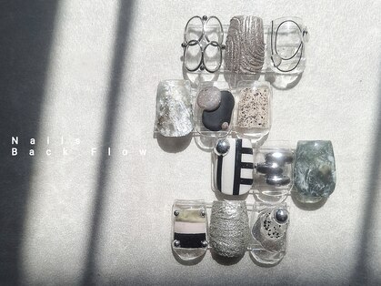ネイルズ バックフロウ(Nails Back Flow)の写真