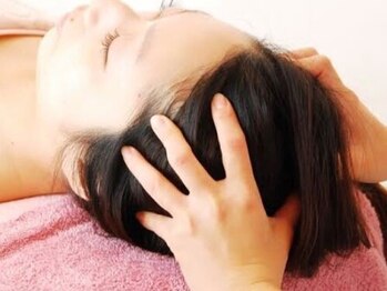 リズ(Liz)の写真/【ヘッド×極上デコルテマッサージ】睡眠の質UP＆リフトUPで小顔に◎頭痛・疲れが取れない人にもおすすめ♪