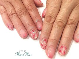 フラワーチューリップネイル