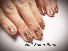 弱った爪の方も補強しながら施術をするので驚く程の美フォルム♪