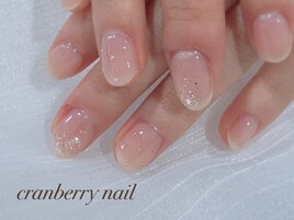 シンプルガーリーネイル