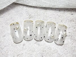 アシメデザイン