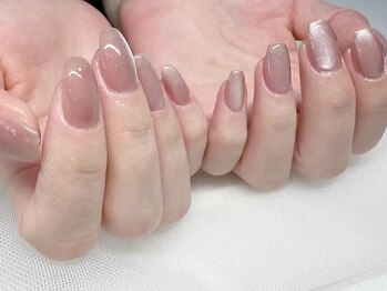 ピンクマグネットネイル