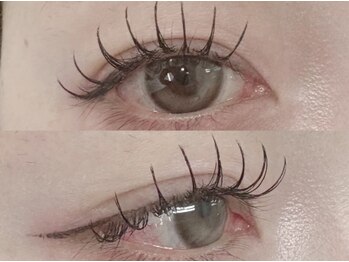 プラスアイ 銀座中央通り店/束感エクステ担当小畑