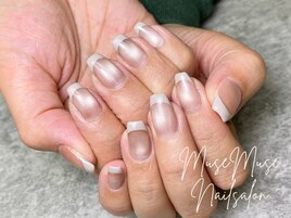 マグネット×グレーフレンチ
