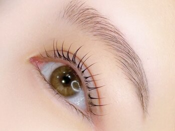 フィオブロウ 大阪梅田芝田店(fiio brow)の写真/女子力UPは目元から！眉毛setクーポンが人気★トレンド韓国束感まつげパーマも【大阪/梅田/芝田】