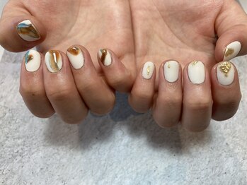 みつや 高石店/ホワイトネイル