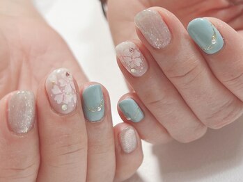 アンベリール(embellir)/上品桜ネイル