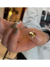 プリュネ(Prune)/キラキラ/奥行き/グリーン