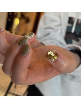 プリュネ(Prune)/キラキラ/奥行き/グリーン