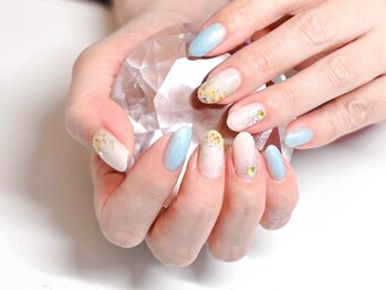 ラーシューシュ(la-chou-chou)/華やかネイルコース ¥7500