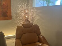 フランジパニ バイ デレディール(frangipani by DERE-DIR)の雰囲気（アイルームはリラックスできる空間で、ゆったりくつろげます。）