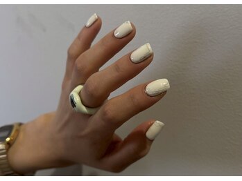 ニュイット(nuit)/