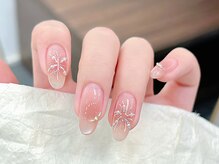 サロン ド ミニュイ(Salon de Minuit)/ちゅるん透明感ネイル