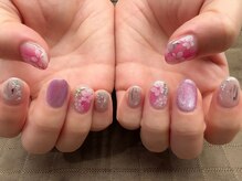 プラハネイル(+HER 美甲)/ニュアンス桜×マグネット