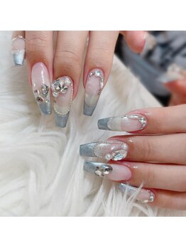 リンドネイル バイ モカ アンド ララ(Lind nail by moca and LaLa)/シルバーフレンチ