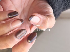 ブラウンネイル