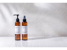 毛穴に特化した化粧品TOIROTTAを使用