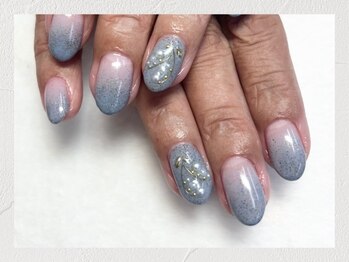 クリスタルネイル/夏らしい手元に♪